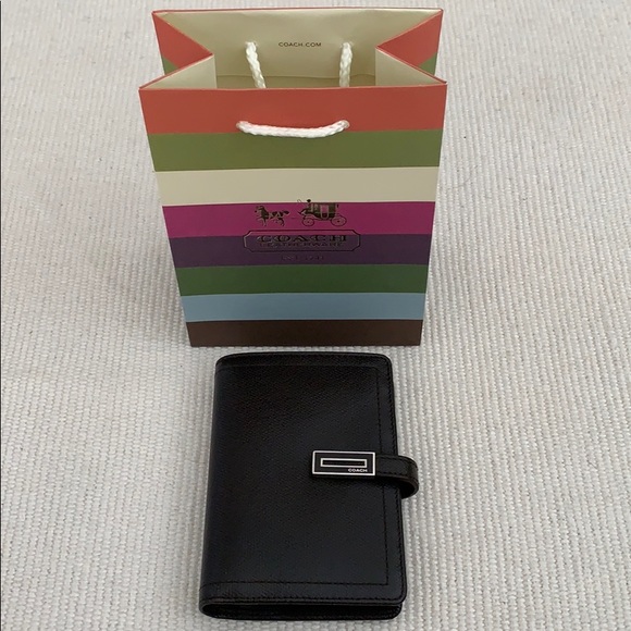 Coach Bifold Wallet Leather - Picture 1 of 8